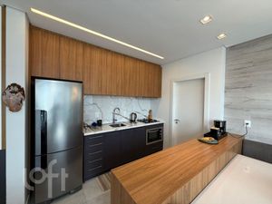 Image 13 - 898494