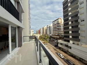Image 34 - 898494