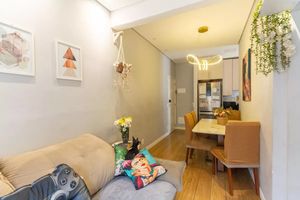 Image 3 - 898497