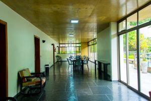 Image 60 - 898498