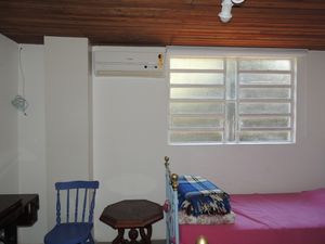 Image 8 - 898507