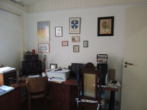 Image 25 - 898507