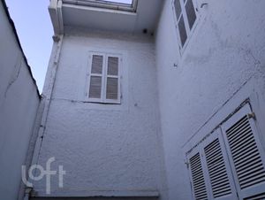 Image 8 - 898508