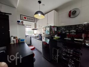 Image 2 - 898509