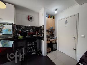 Image 7 - 898509