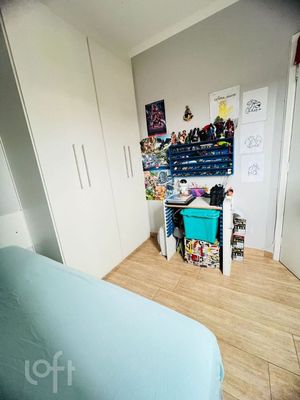 Image 15 - 898517
