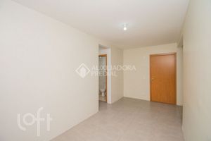 Image 1 - 898538