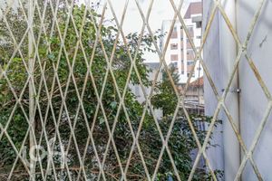 Image 14 - 898541