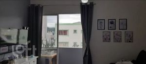 Image 5 - 898548