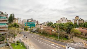 Image 43 - 898558