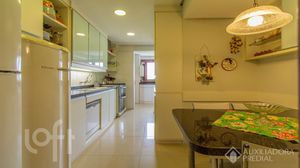Image 14 - 898558
