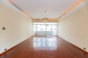 Image 3 - 898565