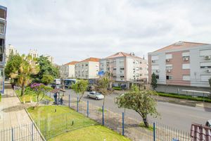 Image 17 - 898566