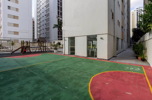 Image 7 - 898567