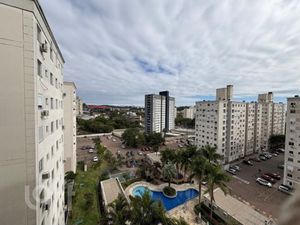Image 15 - 898581
