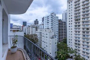 Image 2 - 898598