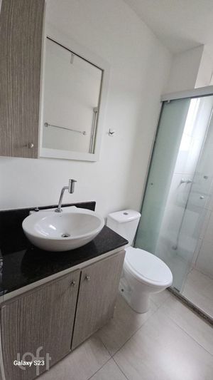 Image 9 - 898599