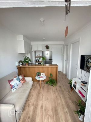 Image 9 - 898610