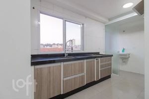 Image 7 - 898615