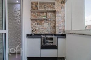 Image 4 - 898615