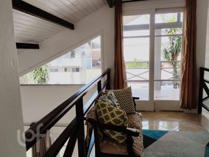Image 15 - 898631