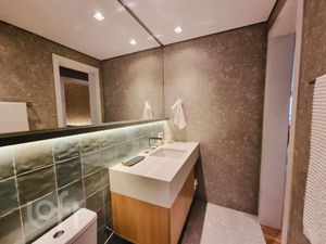 Image 9 - 898638