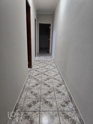 Image 19 - 898663