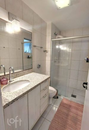 Image 8 - 898665