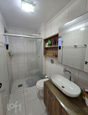 Image 9 - 898665