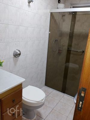 Image 9 - 898666