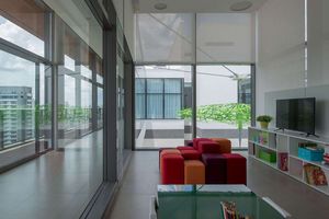 Image 20 - 898669