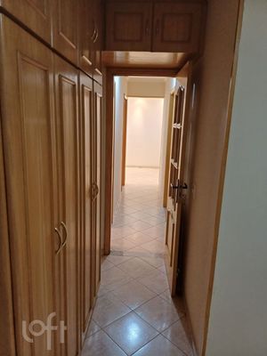 Image 3 - 898671