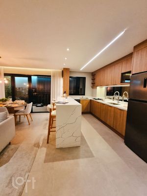 Image 18 - 898681