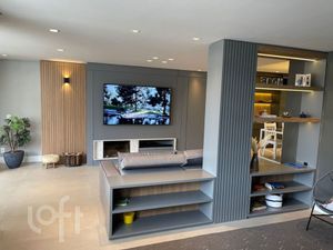 Image 8 - 898700