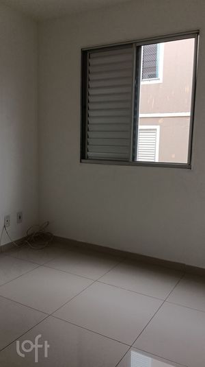Image 5 - 898738
