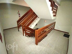 Image 10 - 898741