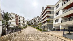 Image 95 - 898757