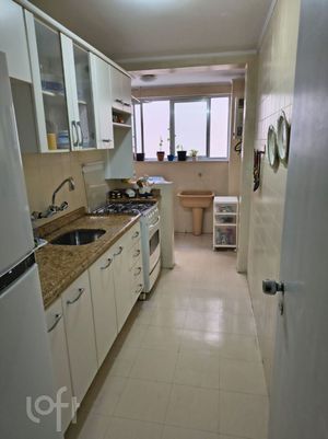 Image 14 - 898764