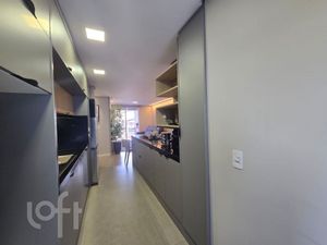 Image 8 - 898773