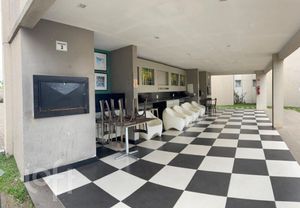 Image 31 - 898777