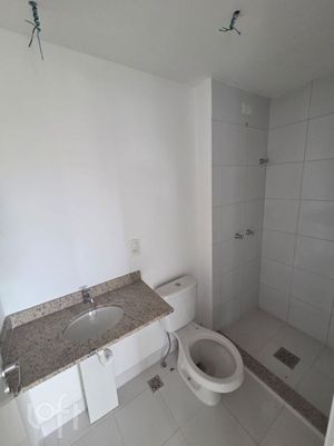 Image 7 - 898777