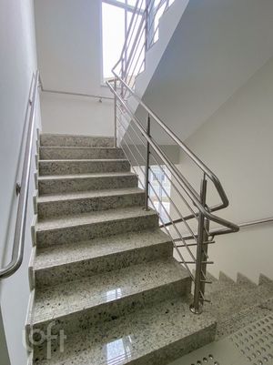 Image 15 - 898795