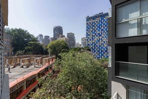 Image 14 - 898801