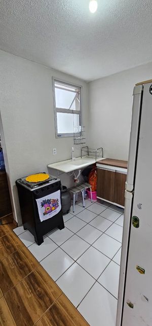 Image 8 - 898811