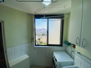 Image 19 - 898877
