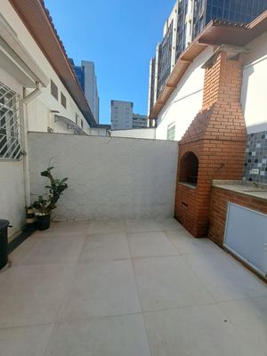 Image 18 - 898878