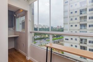 Image 6 - 898881