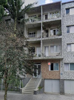 Image 26 - 898888