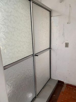 Image 9 - 898888