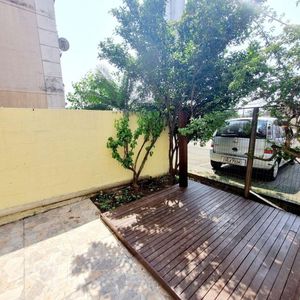Image 8 - 898895